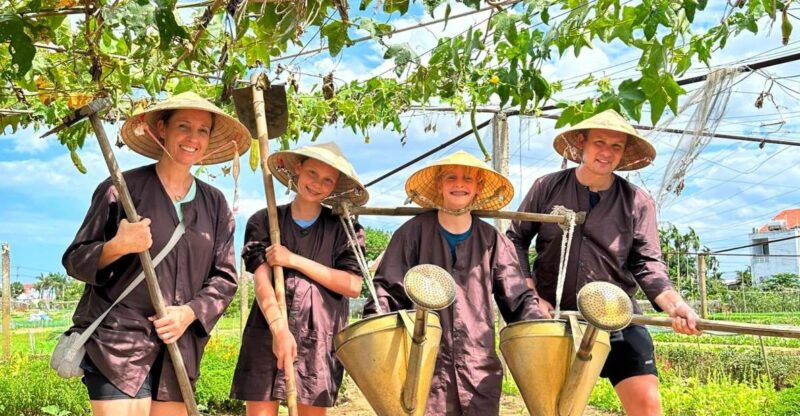 countryside-biking-farming-market-cooking-class-in-hoi-an