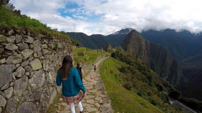 cusco-inca-trail-2-days-trekking-machu-picchu-2