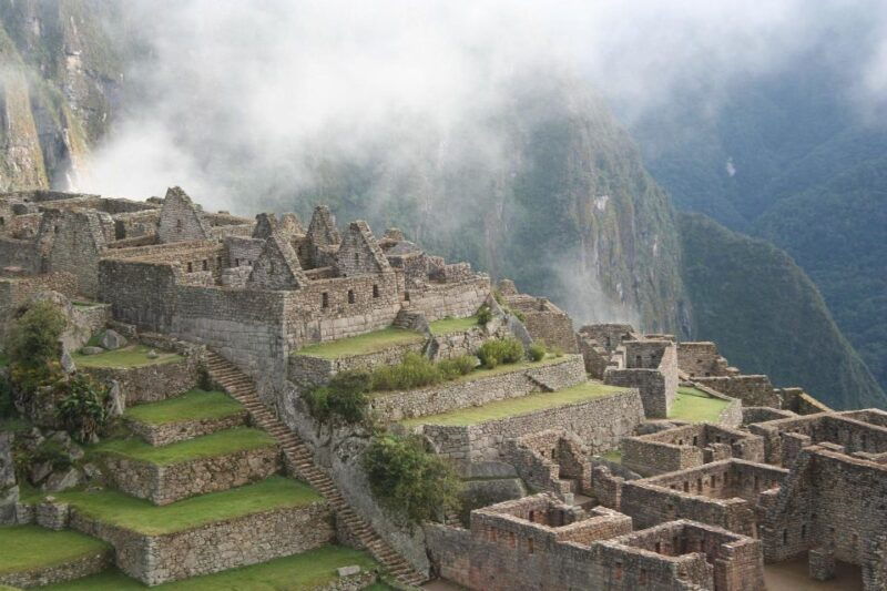 cusco-inca-trail-7-days-trek-to-machu-picchu-with-tickets