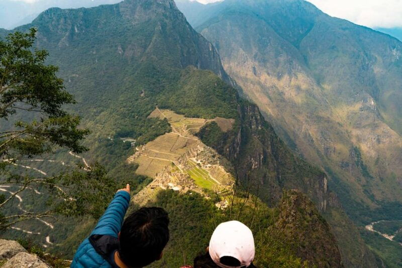 cusco-machu-picchu-and-huayna-picchu-day-trip-with-train