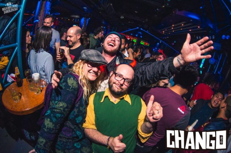 cusco-pub-crawl-with-3-bars-and-nightclub-entry