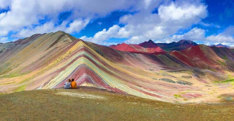 cusco-rainbow-mountain-tour-with-meals-red-valley-option-2