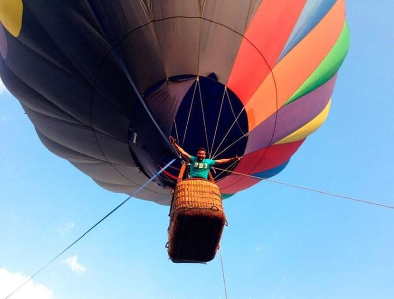 cusco-sunrise-in-hot-air-balloon-flight-over-cusco-canyon