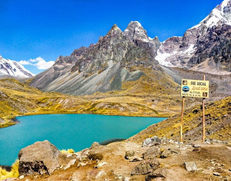 cuscoprivate-ausangate-7-lakes-fullday-hike-optional-horse