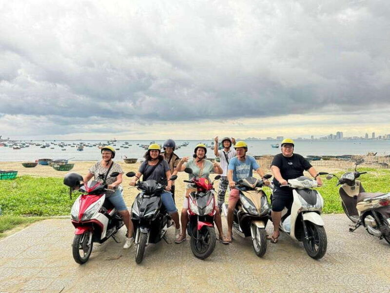 da-nang-city-street-food-private-tour-by-motorbike-car
