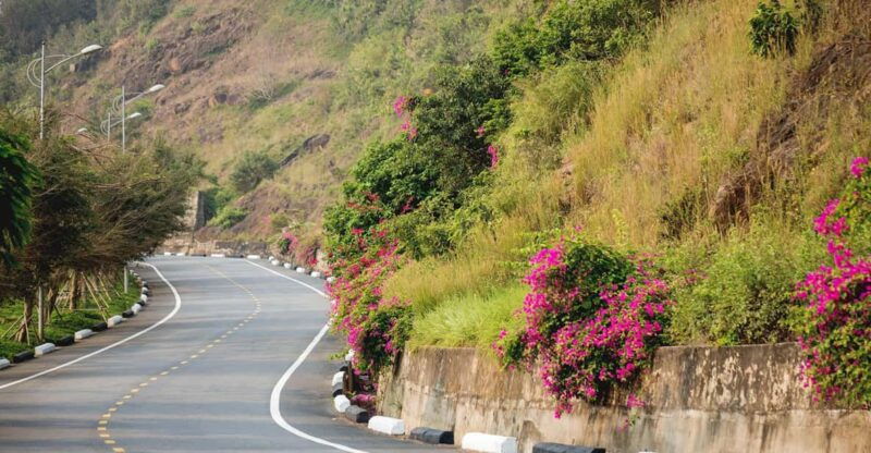 da-nang-marble-monkey-mountain-am-phu-cave-sunset-tour