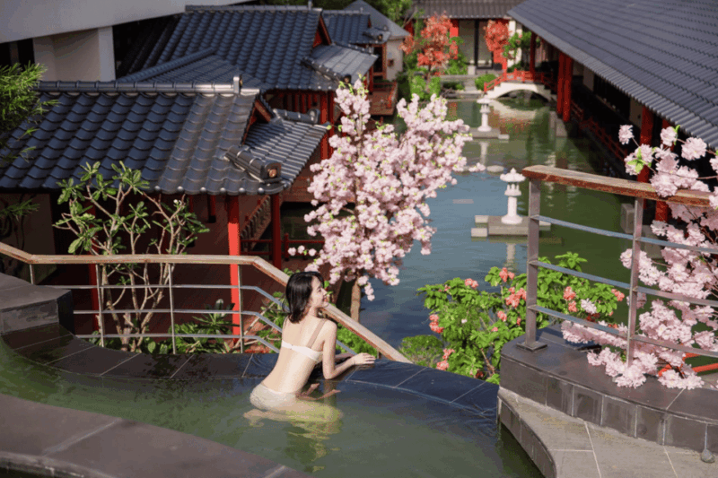 da-nang-mikazuki-water-park-365-with-onsen-e-ticket-2