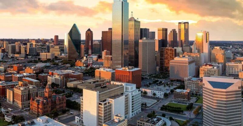dallas-guided-sightseeing-tour-in-a-comfortable-vehicle