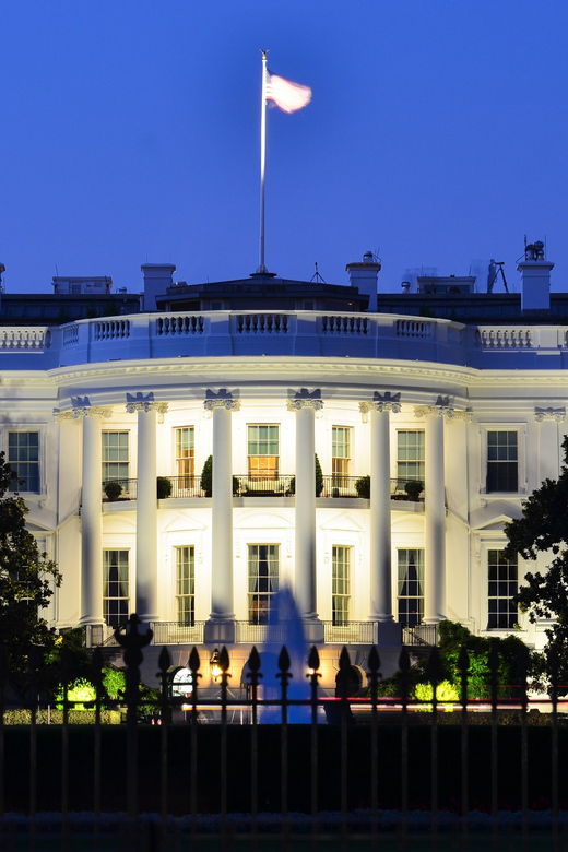 dc-monuments-memorials-sunset-tour-by-open-top-bus