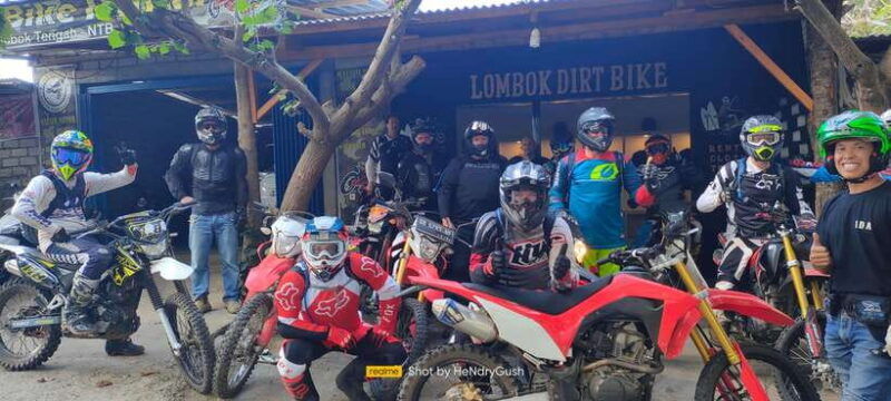 dirtbike-tours-with-guided-and-gear-in-lombok