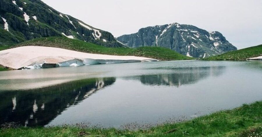 dragon-lake-guided-trekking-trip