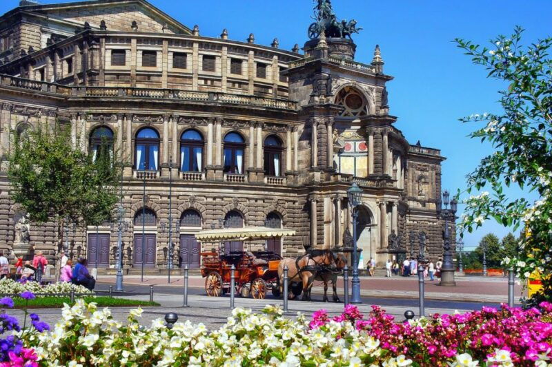 dresden-city-semperoper-guided-walking-tour