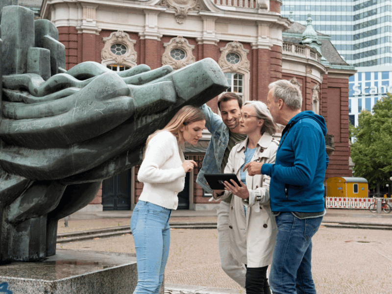 dusseldorf-carlstadt-outdoor-escape-game-with-game-master
