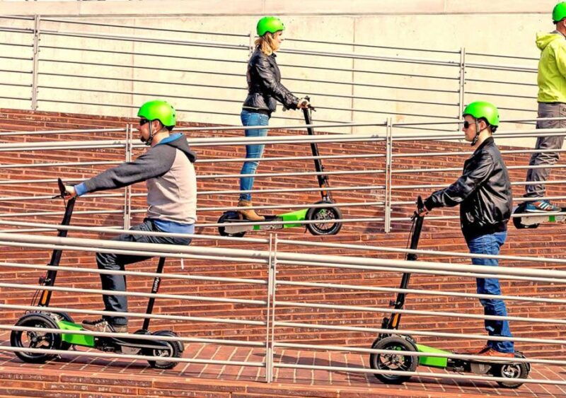 dusseldorf-e-scooter-city-tour