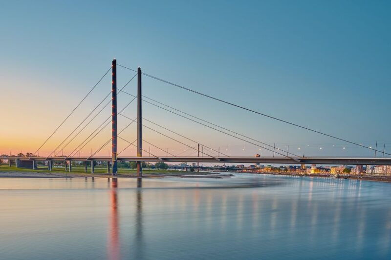 dusseldorf-express-walk-with-a-local-in-60-minutes