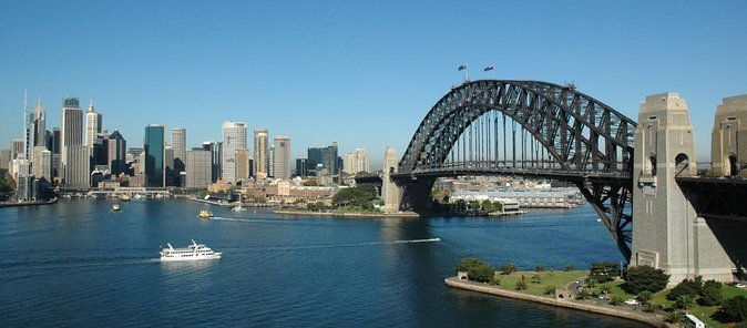 Easter Weekend 3-Hour Sydney Harbour Cruise Including Seafood & Carvery Lunch - Key Points