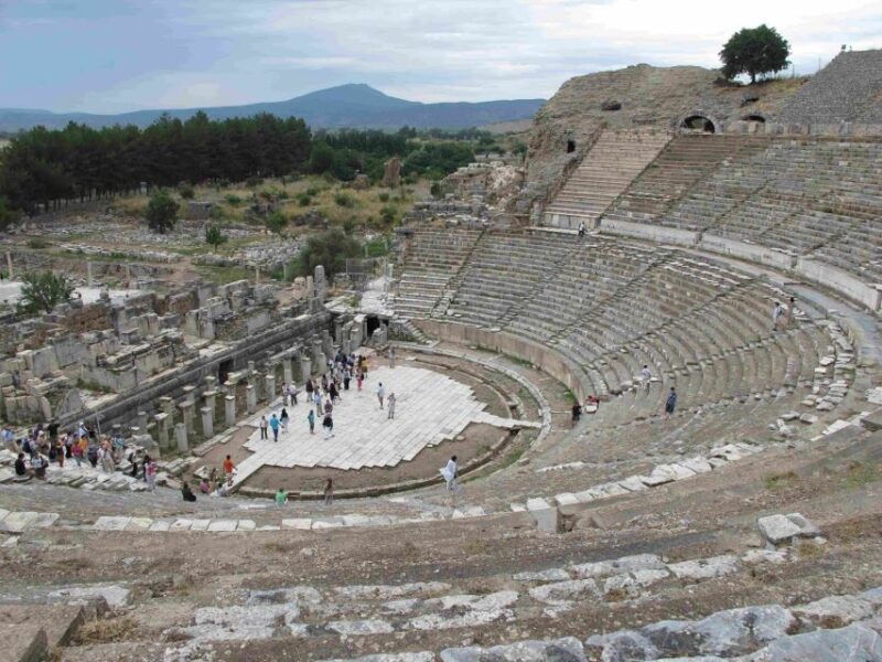ephesus-the-house-of-virgin-mary-and-grand-theater-tours