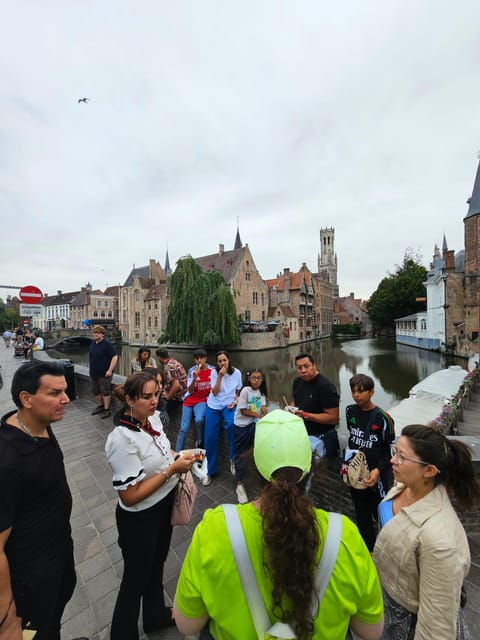 evening-delights-bruges-tour-with-beer-chocolate-2