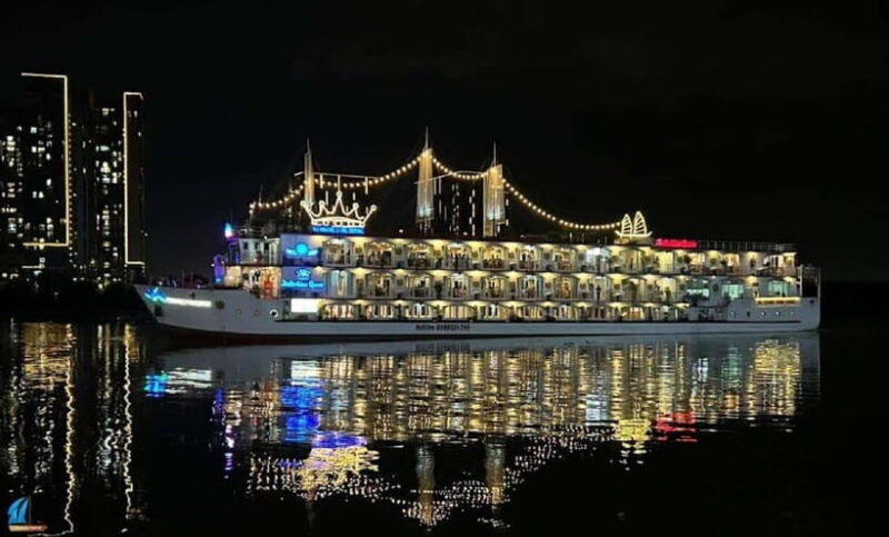 evening-delights-saigon-dinner-on-cruise-with-hotel-pickup