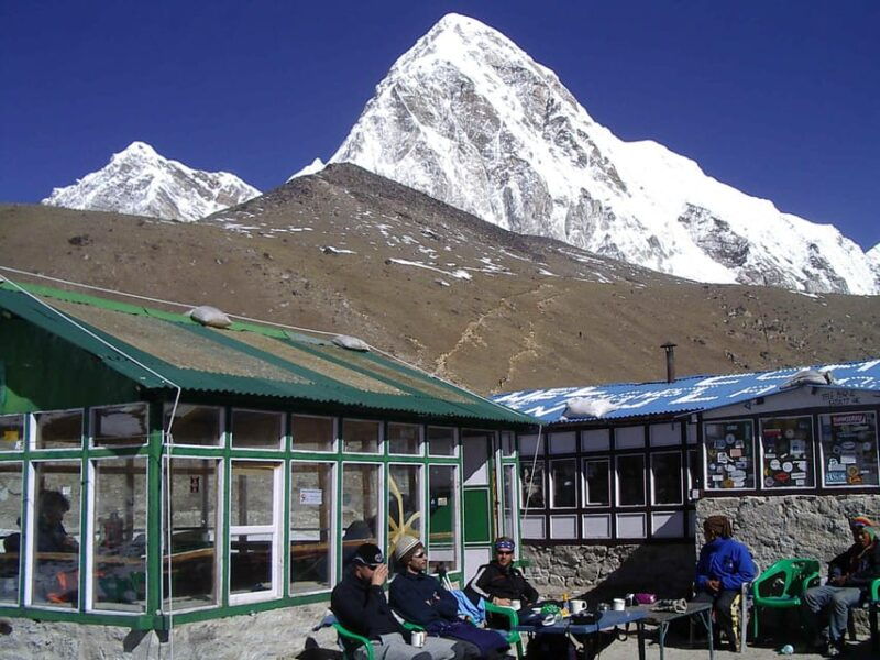 everest-base-camp-helicopter-tour-with-landing-3