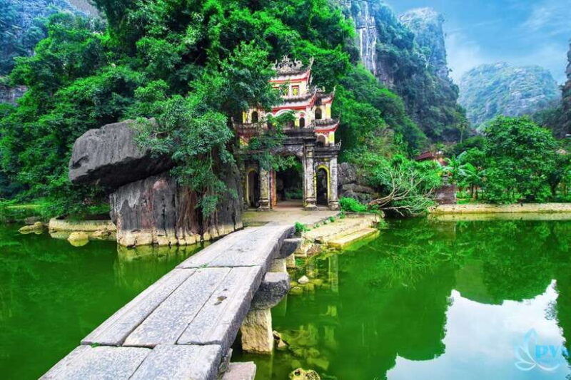 experience-hoa-lu-tam-coc-cycling-day-tour