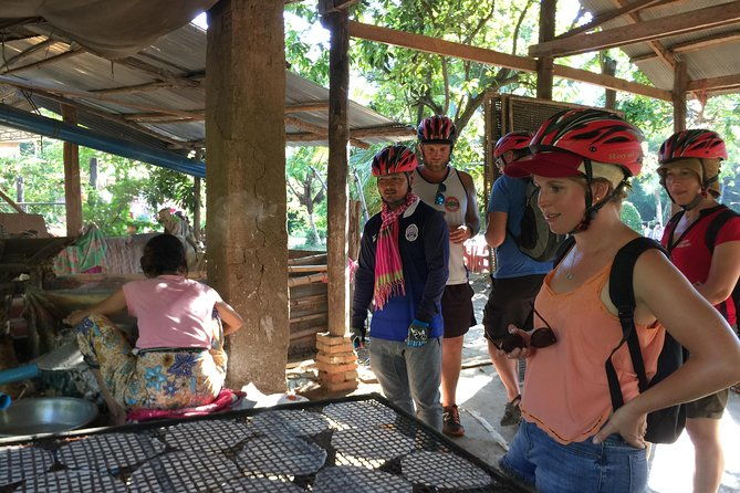 Explore local livelihood & countryside (Half-Day Cycling Tour) - Key Points: