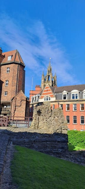 explore-newcastle-2-hour-city-tours-in-italian-or-english