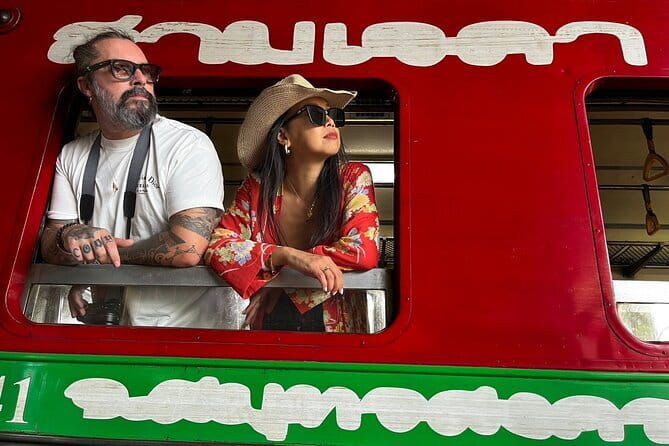 Floating & Railway Markets Private Tour - Key Points