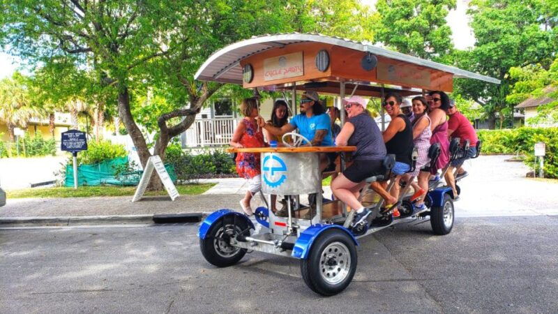 fort-lauderdale-guided-happy-hour-bar-crawl-by-beer-bike
