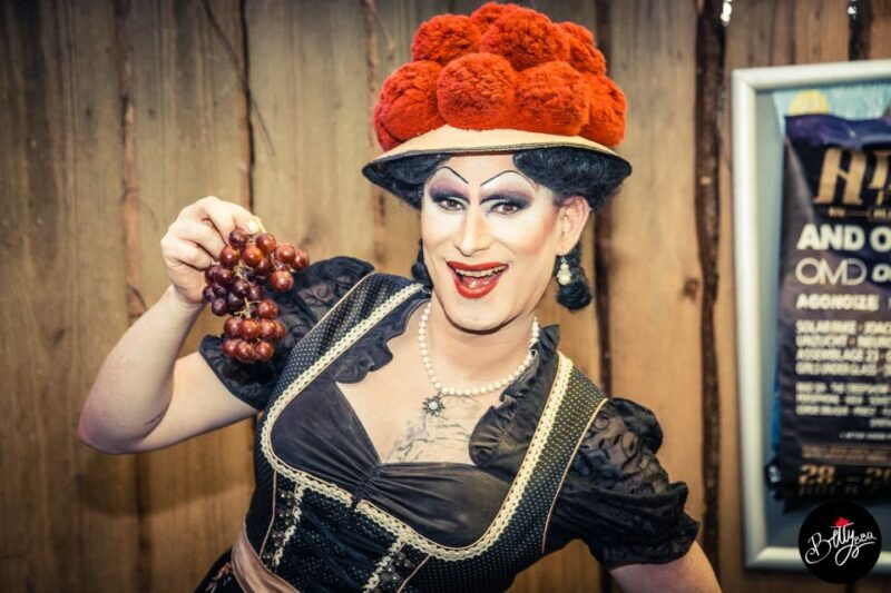 freiburg-city-walking-tour-with-drag-queen-betty-bbq
