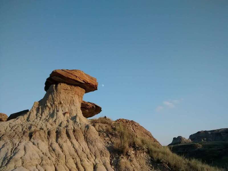 from-calgary-canadian-badlands-private-geological-tour