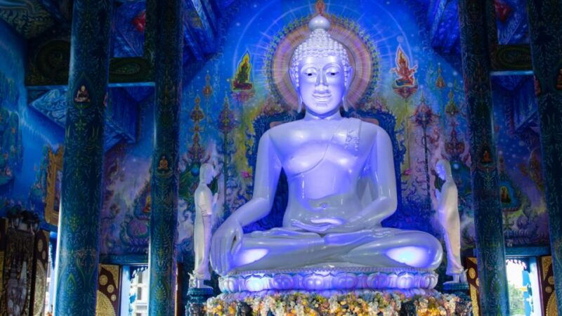 from-chiang-mai-white-temple-blue-temple-black-house