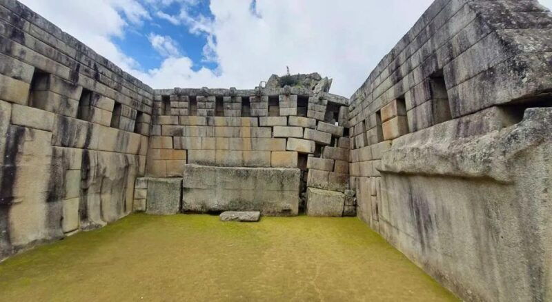 from-el-callao-port-lima-tour-to-machu-picchu