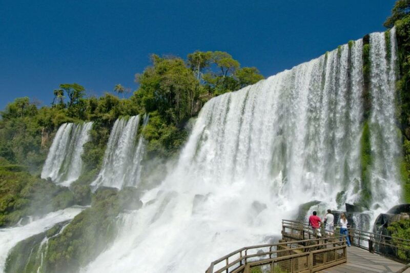 from-foz-do-iguacu-argentinean-falls-tour-with-pickup
