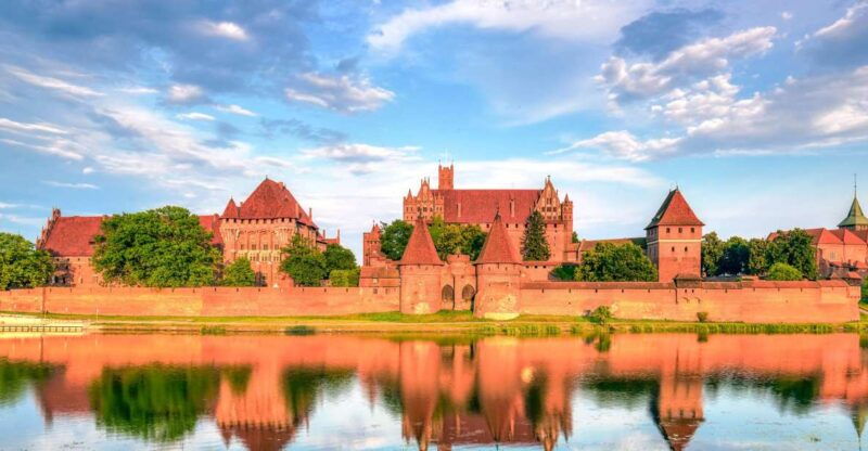 from-gdansk-malbork-castle-half-day-private-tour