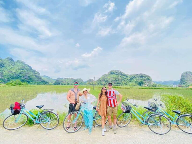 from-ha-noi-ninh-binh-hoa-lu-trang-an-tam-coc-and-mua-cave