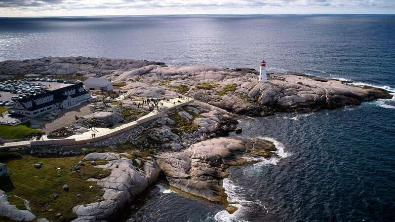 from-halifax-peggys-cove-bus-tour