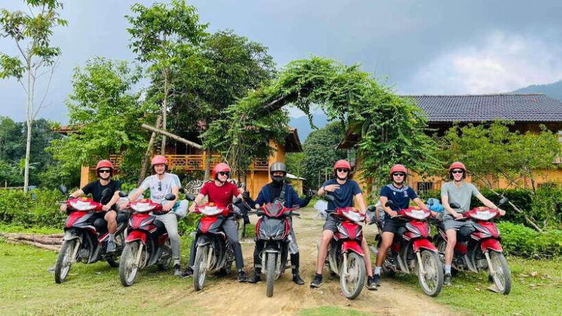 from-hanoi-4-day-ninh-binh-ha-long-bay-ha-giang-loop-tour