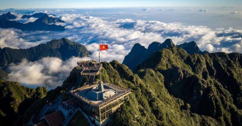 from-hanoi-4-days-luxury-tour-sa-pa-and-ha-long-bay-cruise