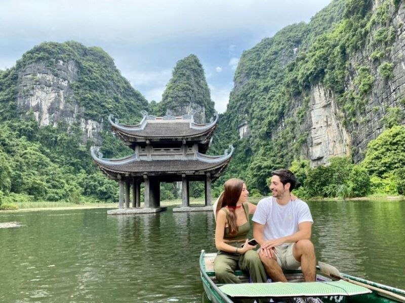 from-hanoi-bai-dinhtrang-an-and-mua-cave-trip
