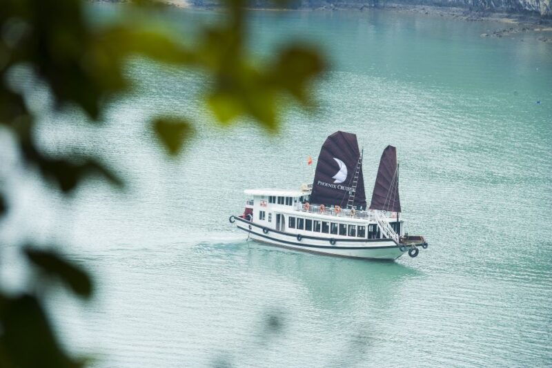 from-hanoi-halong-day-trip-route-2-6hours-small-group