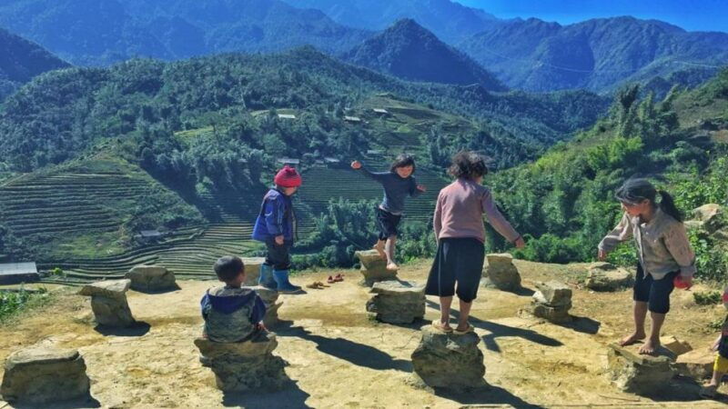 from-hanoi-sapa-3-day-medium-trek-and-limousine-trip