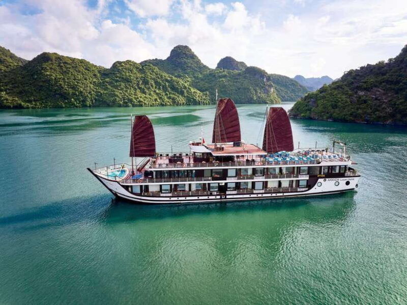from-hanoi-travel-ha-long-bay-2-days-with-a-luxury-cruise