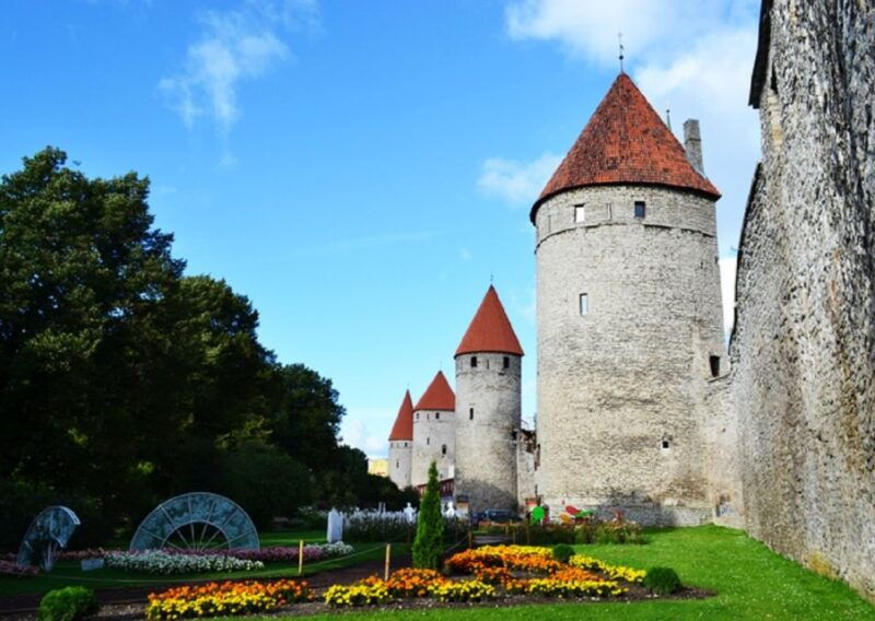 from-helsinki-tallinn-with-round-trip-ferry-guided-tour