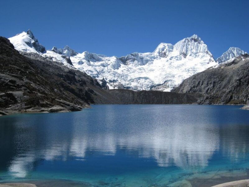 from-huaraz-live-an-adventure-between-mountains-and-lakes