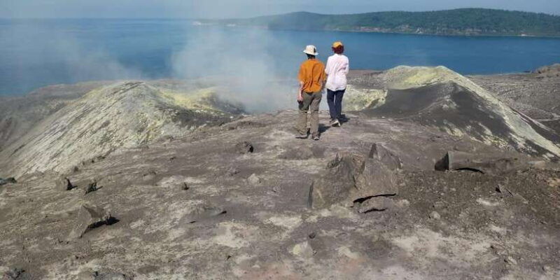 from-jakarta-krakatoa-volcano-day-trip-with-snorkeling