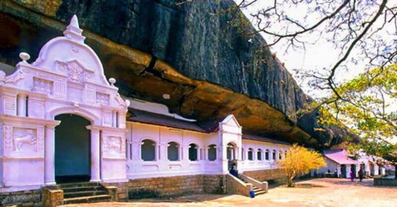 from-kandy-to-sigiriya-private-guide-tour-by-tuk-tuk