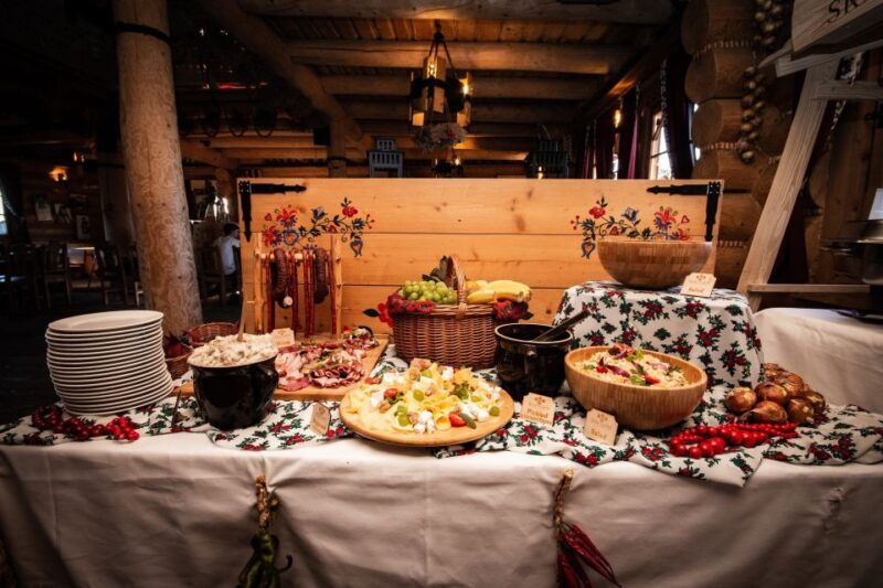 from-krakow-polish-folk-show-with-all-you-can-eat-dinner