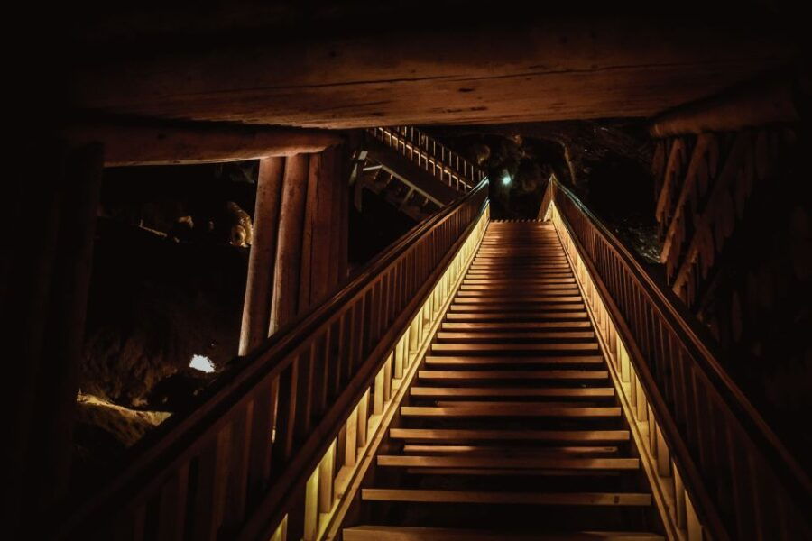 from-krakow-wieliczka-salt-mine-guided-tour-hotel-pick-up-2