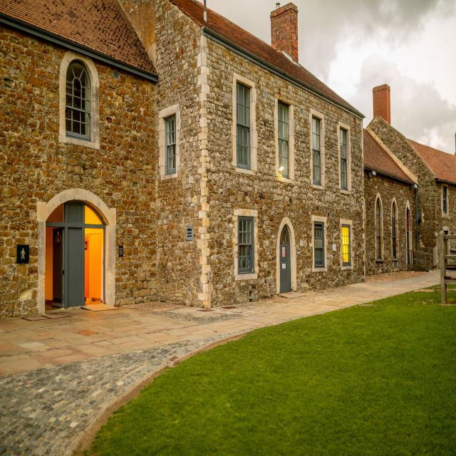 from-london-dover-castle-and-white-cliffs-tour-by-car